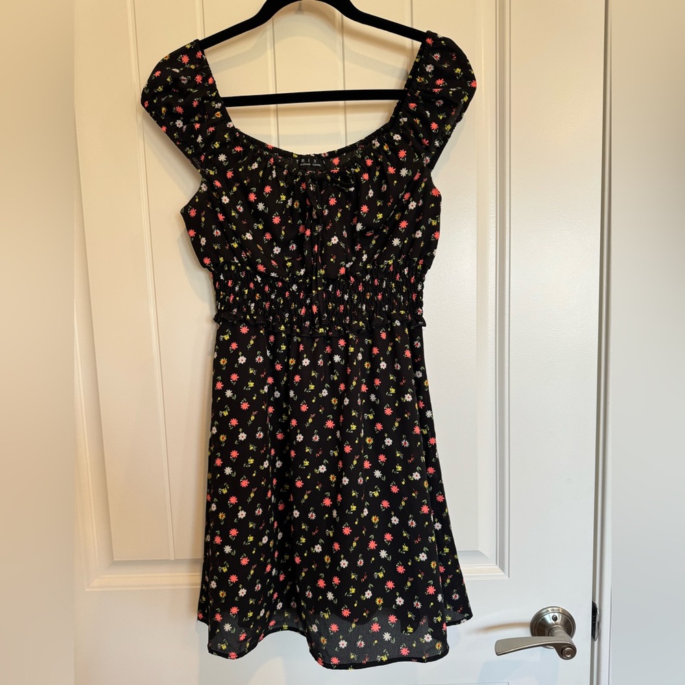 Trixi mini dress